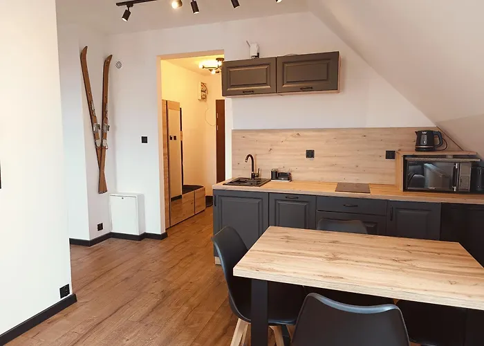 Szklarska Panorama アパート *